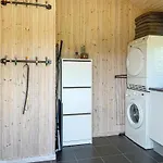 Stunning In Aakirkeby With Wifi * Vester Somarken